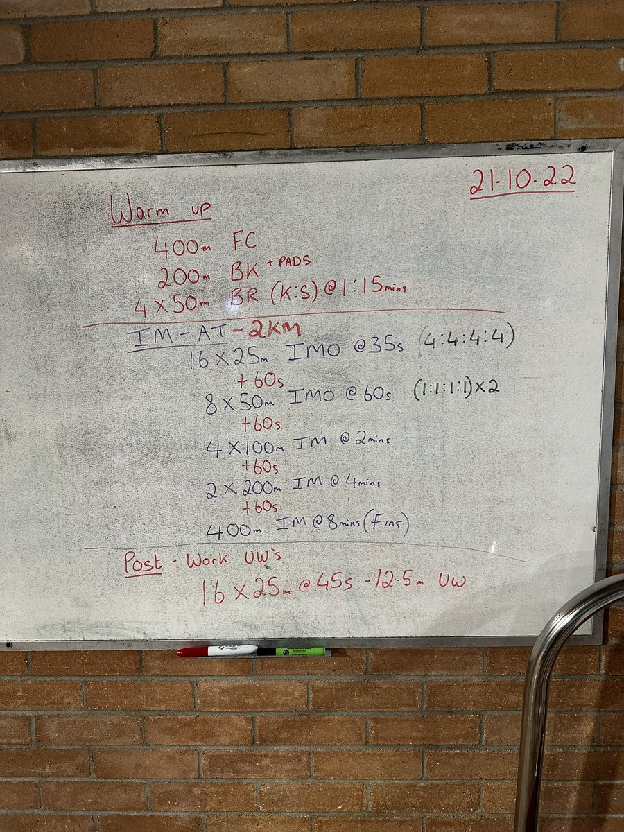 LukePSwimCoach's tweet photo. Big threshold sessions this morning for both our Seniors and Youth 2+ squads. Seniors volunteering for the FC set letting Youth take the reins on the IM 👌🏽 @swimbridgend https://t.co/dHn40pkYAv