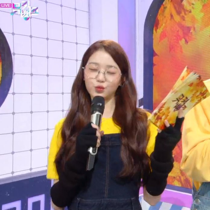 ivepics_'s tweet photo. Wonyoung on Music Bank Today! 

HAPPY MC WONYOUNG
#IVE #JANGWONYOUNG #AfterLIKE https://t.co/BKIZ8mi6rN