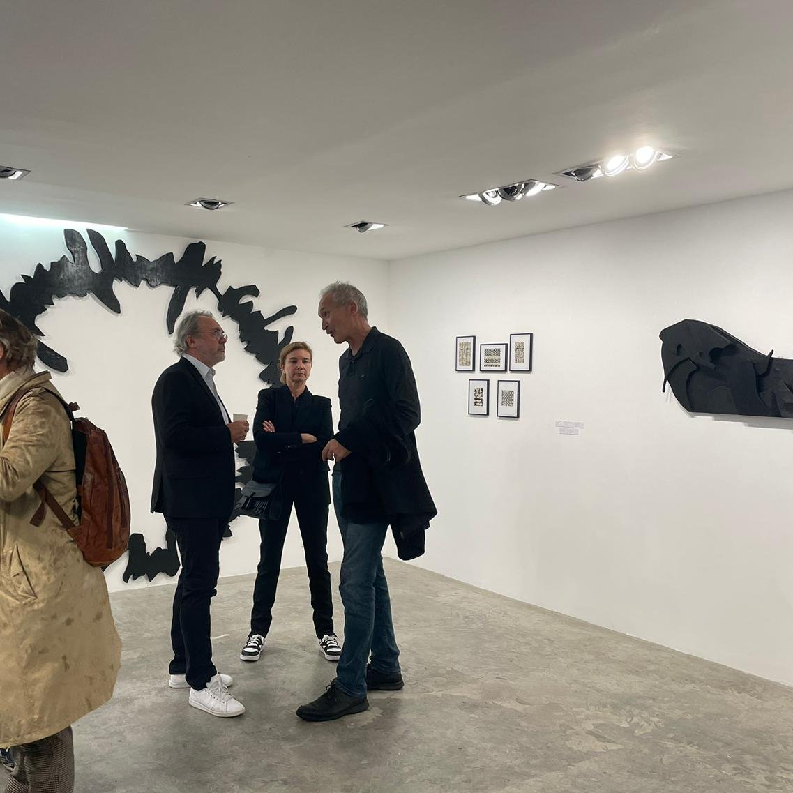 Catalan Arts FR (@catalanartsfr) on Twitter photo 🍾🎨 Hier soir, nous sommes allé.e.s au vernissage de l'exposition des talents émergents catalans representé.e.s par la @PG__Paris.
Toutes nos félicitations aux artistes !
<a href="/catalanartsFR/">Catalan Arts FR</a> <a href="/icec_cat/">Empreses culturals</a> #CatalanArts <a href="/pigmentgallery/">Pigment Gallery</a> 🍾🎨 Hier soir, nous sommes allé.e.s au vernissage de l'exposition des talents émergents catalans representé.e.s par la @PG__Paris.
Toutes nos félicitations aux artistes !
<a href="/catalanartsFR/">Catalan Arts FR</a> <a href="/icec_cat/">Empreses culturals</a> #CatalanArts <a href="/pigmentgallery/">Pigment Gallery</a>