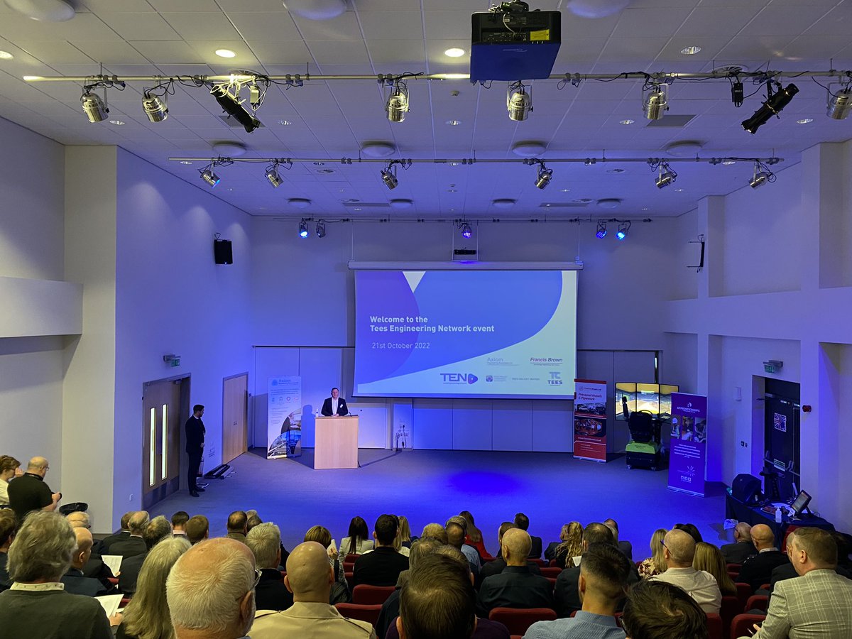 markelliott007's tweet photo. We at @hcfeengineering are hosting the Teesside engineering network event, great to see so many companies here for the guest speakers. @HCFEprincipal @RichesGary @ShaunHope @NeilGodfrey9 @johnstricklandx https://t.co/apkTTmjcOz