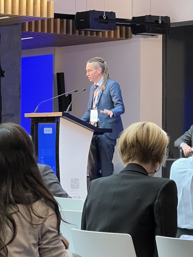 Impressive speach of <a href="/PiratIvanBartos/">Ivan Bartoš</a> at #ICRI2022 about digital society, open data and data science, demonstrating deep knowledge in the field and commitment of the Czech Republic in EOSC initiatives. <a href="/icri2022/">ICRI2022</a> <a href="/EU2022_CZ/">EU2022_CZ</a> @eoscassociation 👍