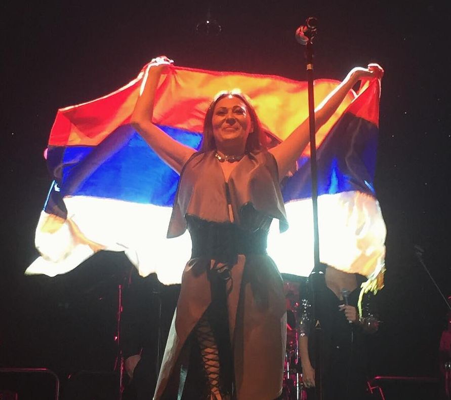 PressCeca's tweet photo. Na današnji dan 2016. godine:
Ceca održala prvi nastup u Velikoj Britaniji, u londonskoj koncertnoj dvorani Troxy. 💕 #ceca #london https://t.co/suybV2gNuc