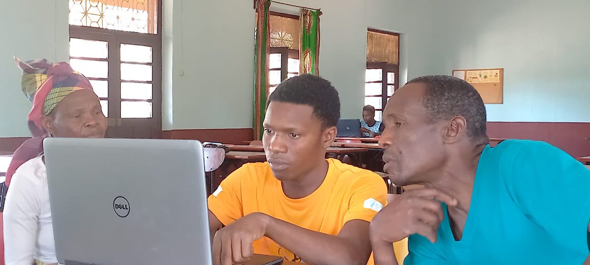 WycliffeSA's tweet photo. For the past 2 weeks, the CD Cluster had a workshop consisting of 4 groups. We are grateful to the teams for their dedication and sacrifice. And thanks to our partners for your prayers.

#Wycliffe #WycliffeSA #Bibletranslation #GodsWordineverylanguage #CDClusterworkshop https://t.co/qRNiMHwrLR