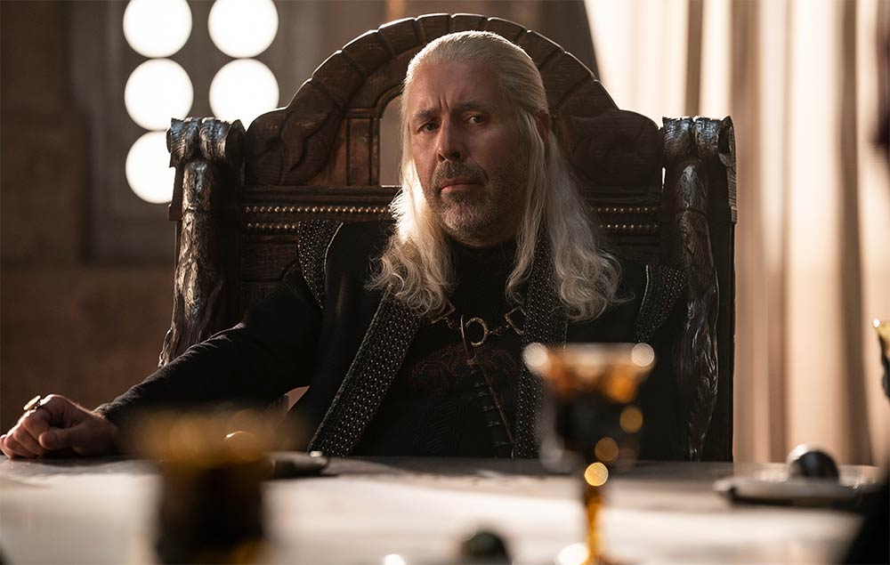 hotdinners's tweet photo. From a Sonoma Chardonnay with Ozark to a Puglian Aglianico for House of The Dragon - @bittenwritten gives us his wine recommendations for autumn's big TV shows https://t.co/cGy5wuU7UB https://t.co/MMx024Nwil