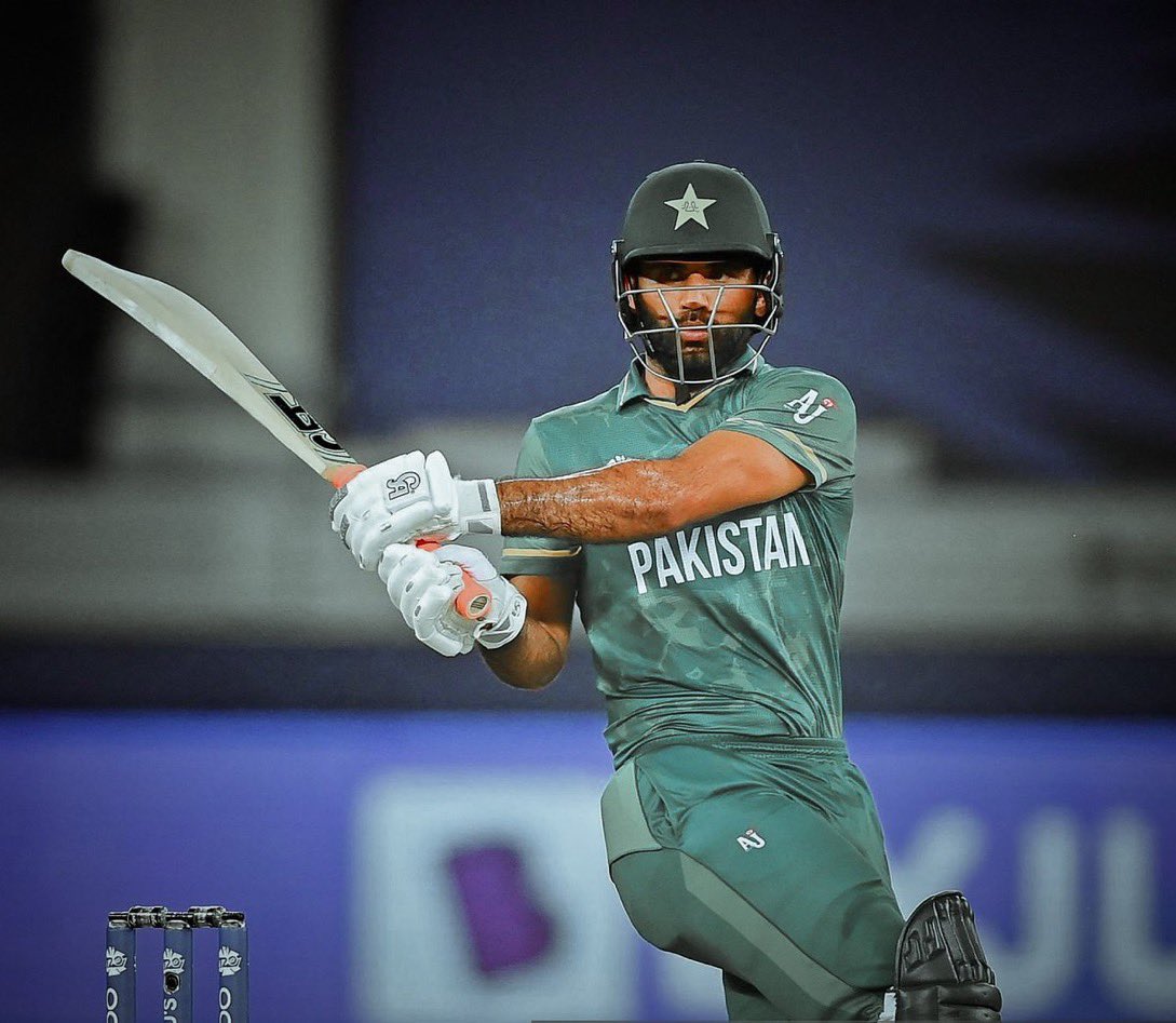 Pick One: No.3 Spot!
Retweet For Shan Masood | Like For Fakhar Zaman 
#ICCT20WorldCup #Melbourne #PakVsInd
