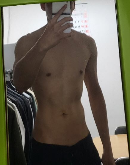 언제쯤 식스팩나올까