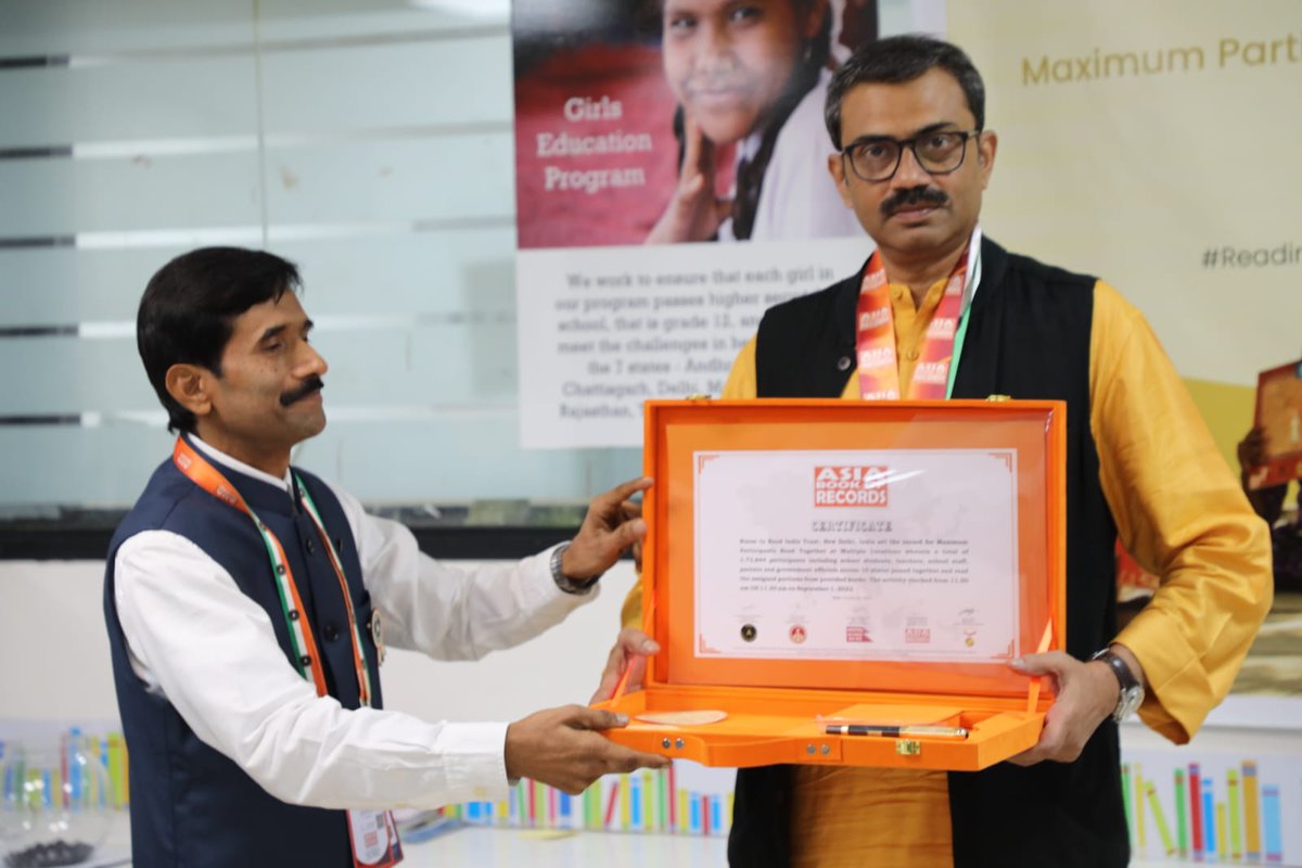 roomtoreadindia's tweet photo. We're proud to share that Room to Read India has set a record in India Book of Records and Asia Book of Records for 'Maximum participants reading multiple literary pieces during the same time span'. 
#recordbreaker #record #achievement #milestone #bookreading https://t.co/R5H9ZKvCmt