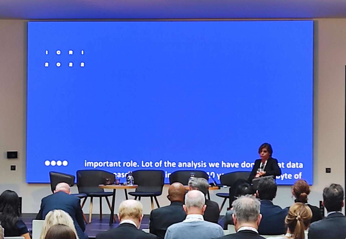 ESFRI_eu's tweet photo. @A_Panagopoulou @EUScienceInnov stresses that #data has been a #crosscutting theme across all #ICRI2022 sessions. The #European data strategy includes the creation of 9 thematic #dataspaces in strategic fields and a 10th crosscutting one on the #EuropeanOpenScienceCloud #EOSC https://t.co/cpEcucMdJO
