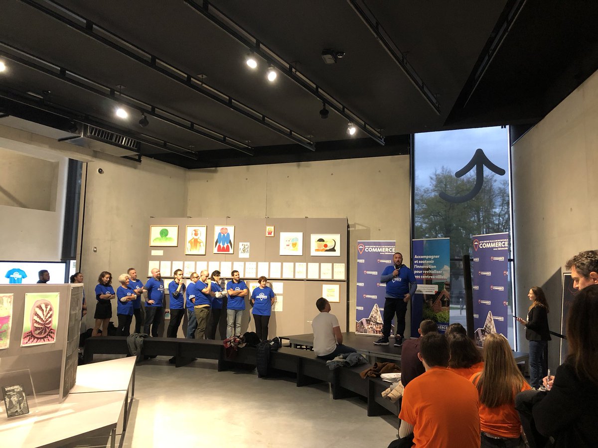 C’est parti pour l’évènement #MCVAIC a <a href="/Ville_Chaumont/">Ville de Chaumont</a> 👍
14 porteurs de projets et 30 coachs partenaires.
Sarah et Morgan , nos coachs <a href="/OrangeGrandEst/">Orange Grand Est</a> dans les starting-blocks pour accompagner les 14 candidats 36h sur des sujets essentiels: #visibilitédigitale #cybersécurité ..