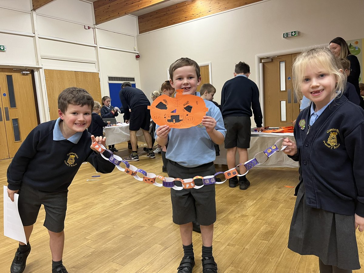 Mrs Johnson tweet media