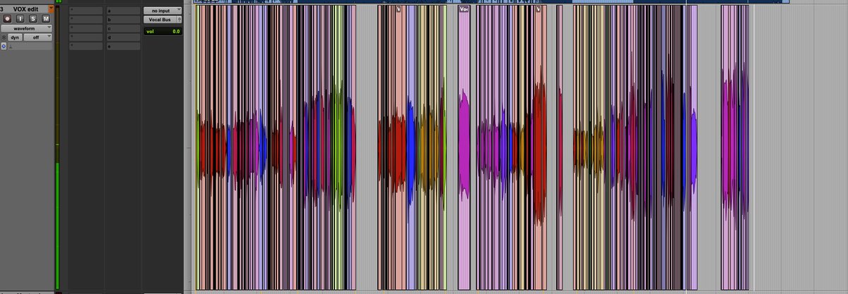 kevin_kazesuzu's tweet photo. 剪剪剪~剪一整天~一刀一刀細細剪XD
#Vocalediting #人聲剪輯 https://t.co/9tHuM4lI2t