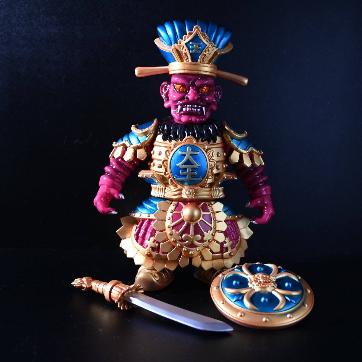 アマくま ソフビ エンマーゴ ウルトラマンタロウ 墓場の画廊 ソフビ