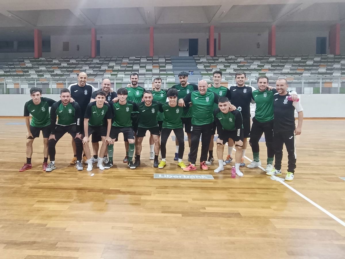 Muchas gracias al CD_ToledoFS de <a href="/prestel11/">Raúl Prestel Rocha</a>, #MACA y <a href="/APortales15/">Álvaro Portales</a>, por vuestra invitación y atención durante los entrenamientos, muchas gracias MUNICH y a Paulo Roberto 710 por acompañarme.