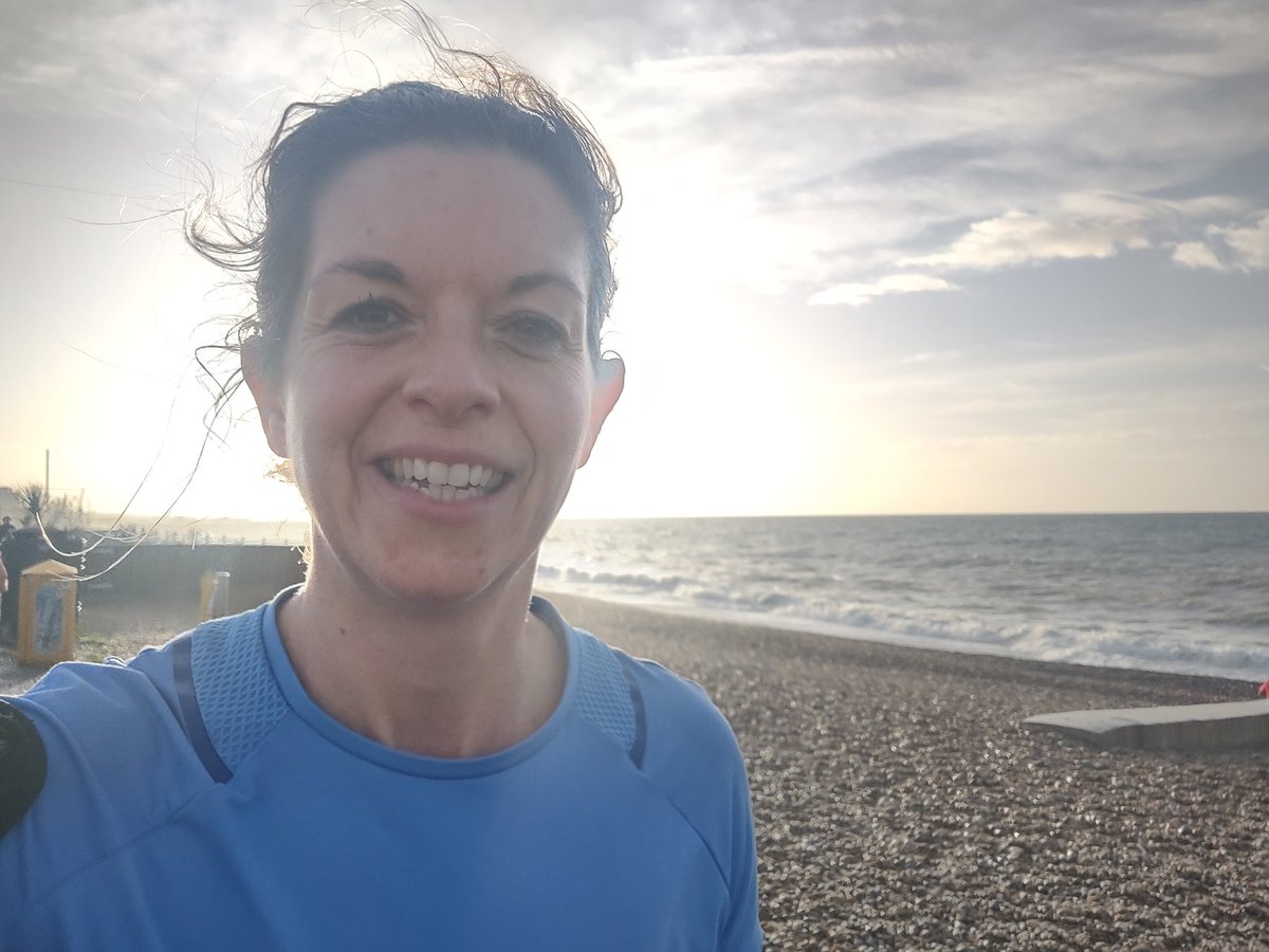 osteohovebtn's tweet photo. Lovely seafront run in the blustery wind πββοΈ
#runner #keepmovingkeepwell #osteopathyworks #osteo #osteopathy #osteopath #backpainrelief #neckpainrelief #shoulderpainrelief #kneepainrelief #sciaticarelief #health #brighton #hove #brightonandhove https://t.co/7qg8EC8Sjy