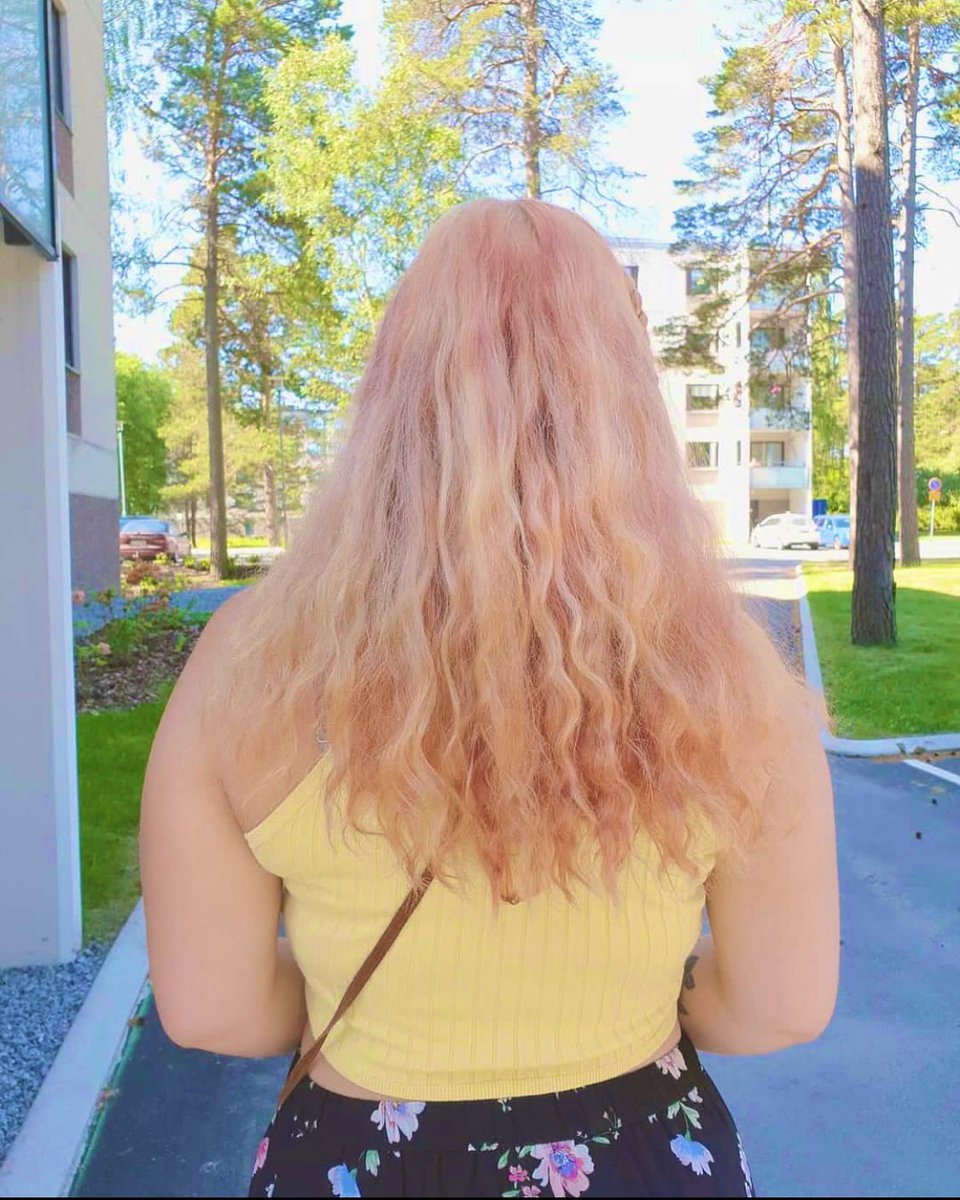 pavemiau10's tweet photo. I’m a blonde in a spot 💛
#onlyfans https://t.co/zSXwIdfHEB