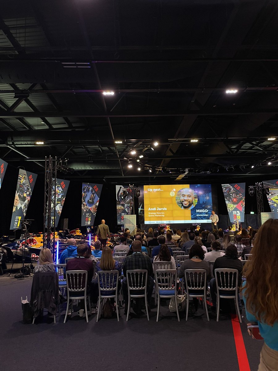 Kicking off #MKGO 2022 with <a href="/andijarvis/">Andi Jarvis</a> talking strategy VS tactics!!