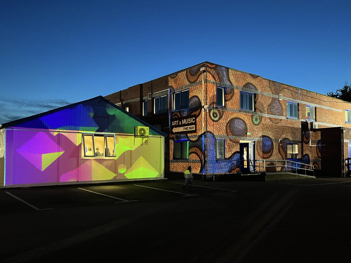 Twynham TGS Art Department tweet media