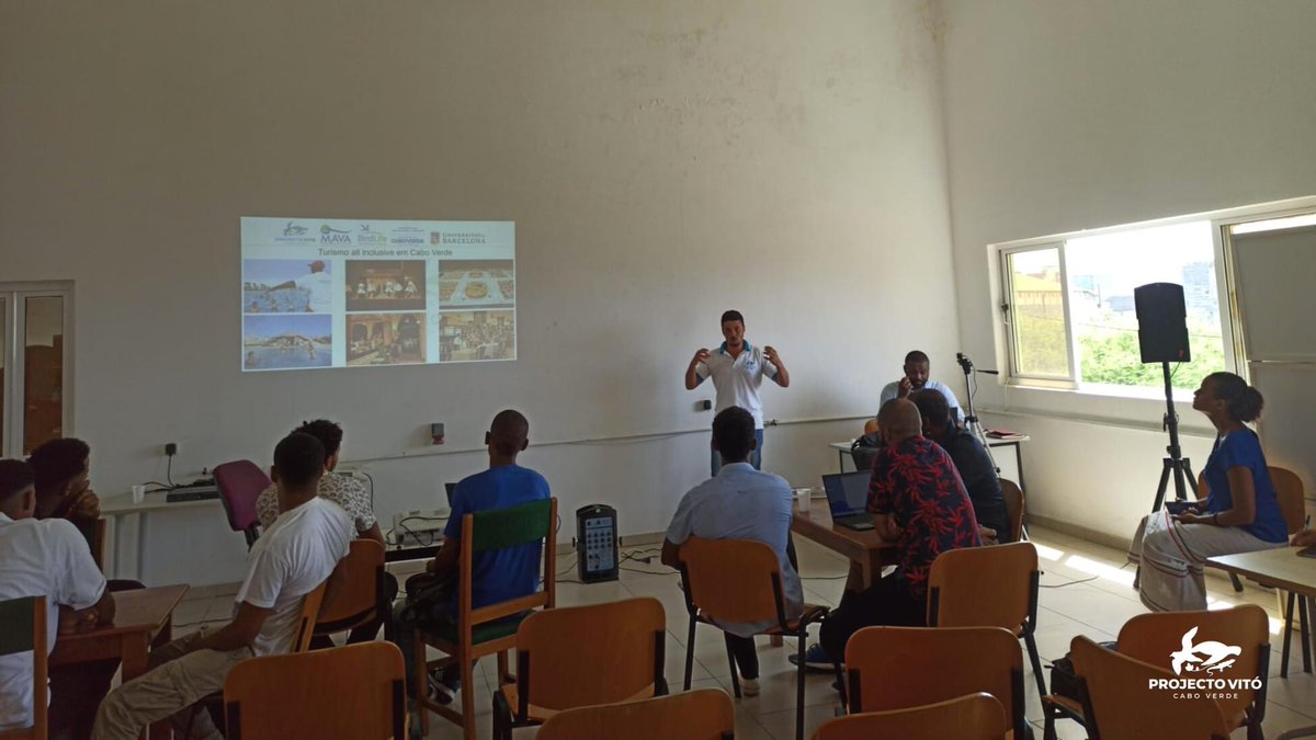 projecto_vito's tweet photo. We were invited to give a lecture at the #Bluehack (innovation competition), where, the technician Domingos Montrond approached about the ''Coastal and Maritime Tourism/ Blue Sustainable Tourism''.
Our sincere thanks, it was an honor to participate in this great event! https://t.co/bU03GymE3D