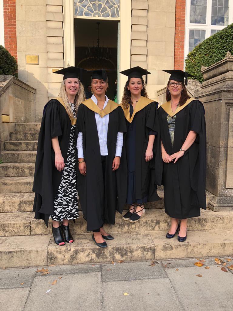 Thrilled to have graduated with Masters degree in Professional Practice @chiuni alongside these inspirational colleagues @bellabells77 @YeboahAndrea @EmmaMea29728385 All started with Clinical Improvement Scholarship @UHSussex Huge thanks @catebell2 @LoobyG74 @maggiedavies 🎓🍾