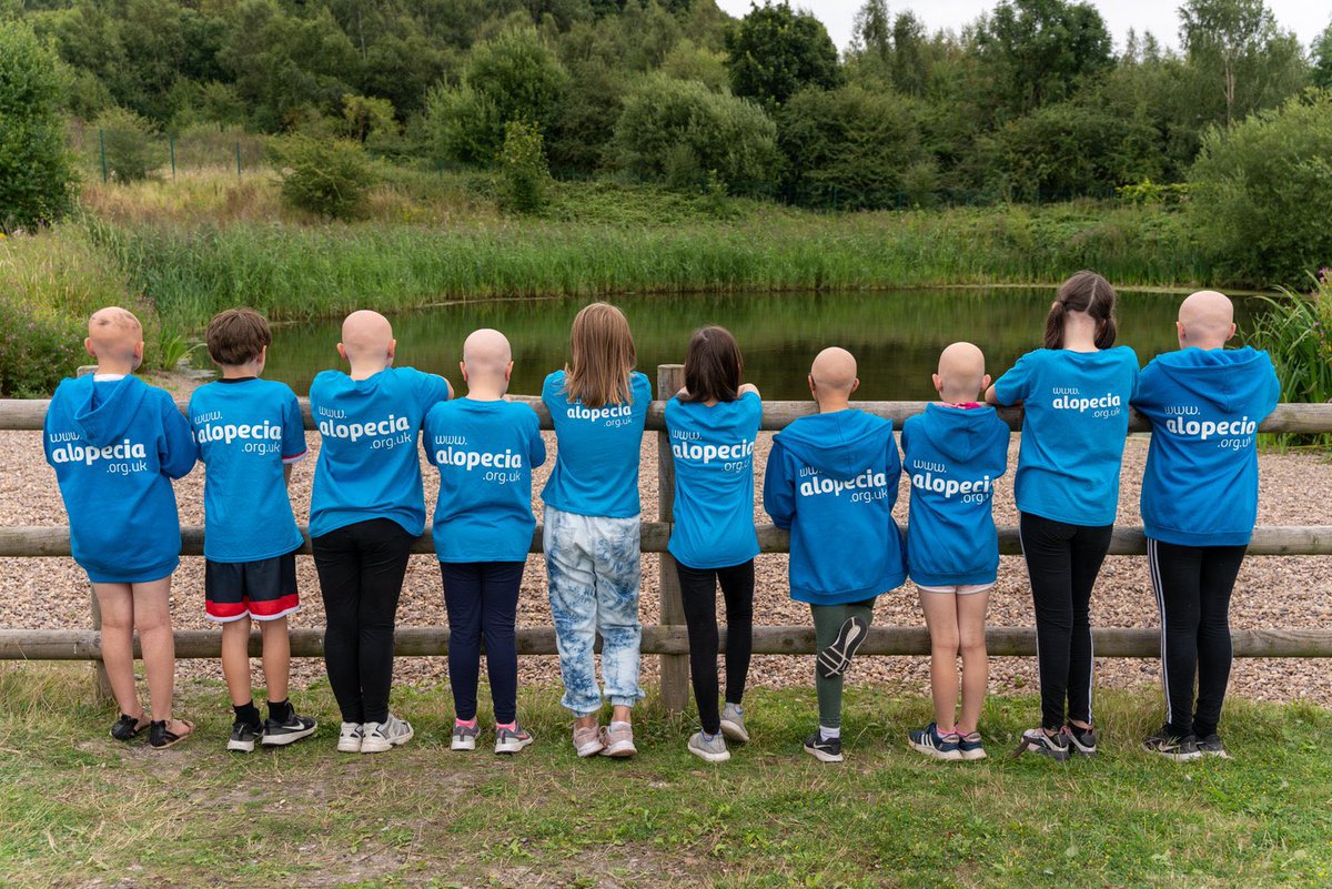 OneMinuteBriefs's tweet photo. One Minute Brief of the Day:
Create posters to promote the great work of @AlopeciaUK &amp; help them to spread the word that hair loss can be very challenging, emotionally and physically, and ‘isn’t just hair’. #AlopeciaUK

Brief: https://t.co/gzvAU35u6J

1st PRIZE: £100 cash!

RT🙌 https://t.co/1SSUcOHGgS