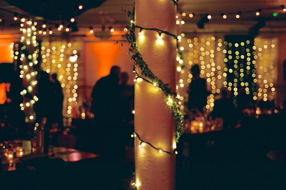 A Little Insight into What Christmas Looks Like at Tanner Warehouse 

Book this affordable quirky warehouse for your Christmas party today!