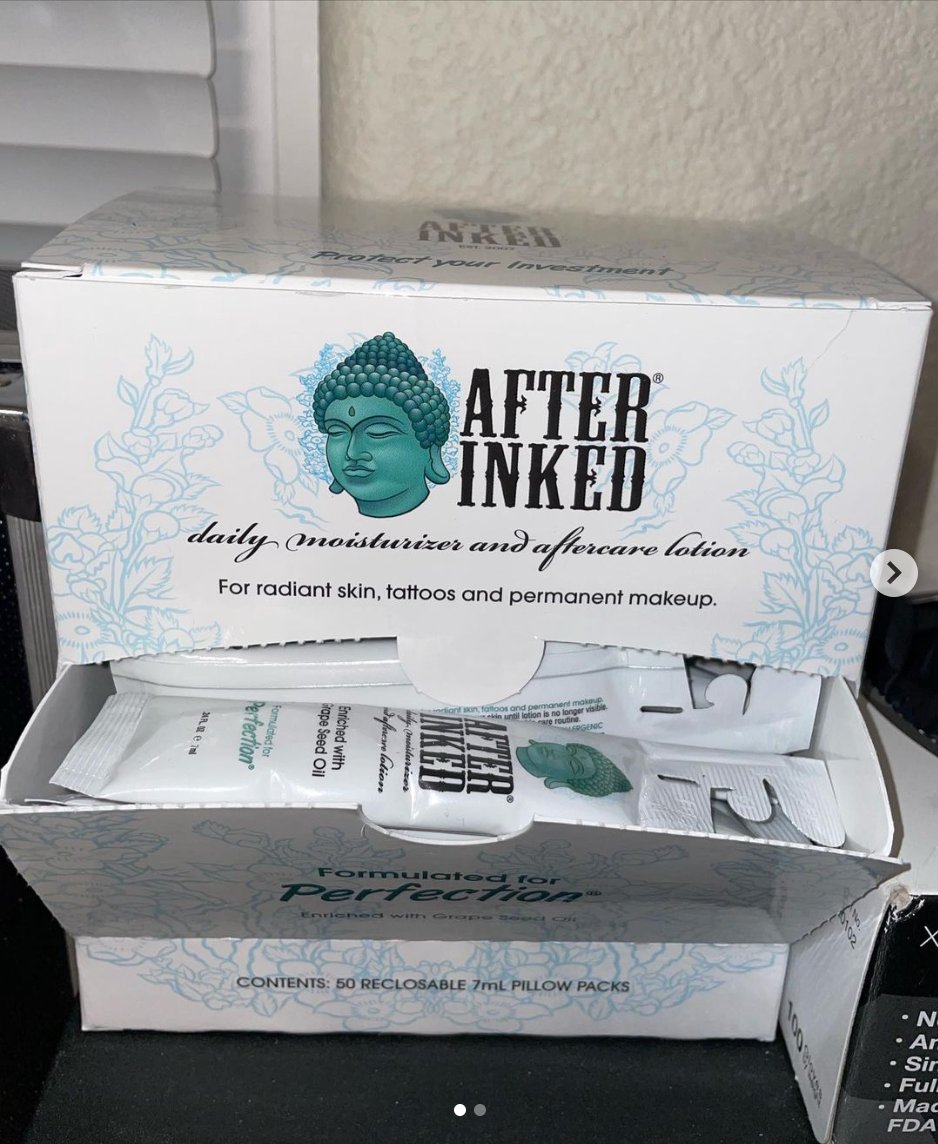 AfterInked's tweet photo. Face your fear and grow faith in your abilities! #FearlessFriday #FictionFriday #FollowFriday #FF #FridayFun #afterinked #proudusers #formulatedforperfection #afterinkedeveryday #tattooaftercare #vegan #skull #skulltattoo #calaveratattoo #honeyb_fineart #cypressinkstudios https://t.co/4pPFU9nxbR