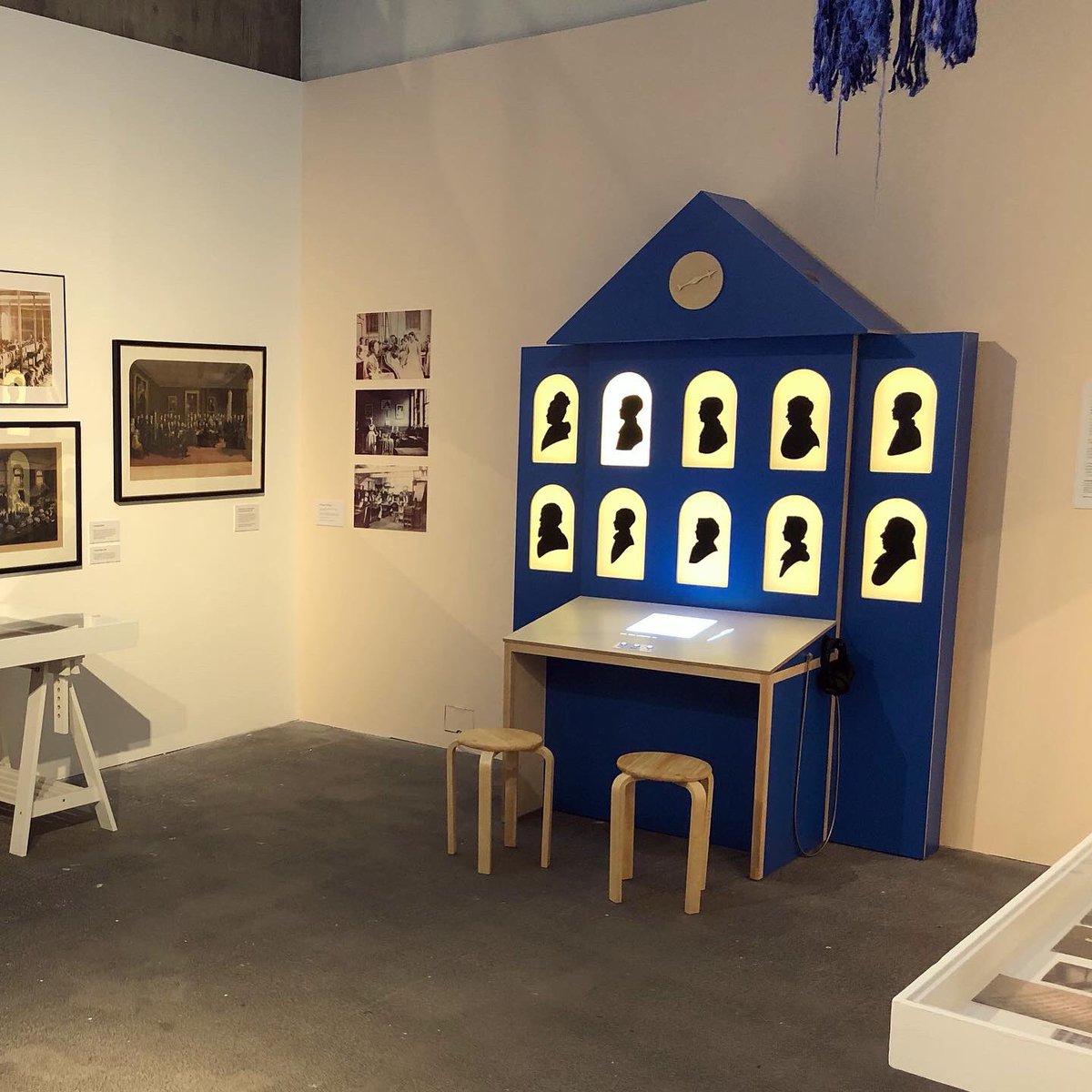 Stand + Stare tweet media