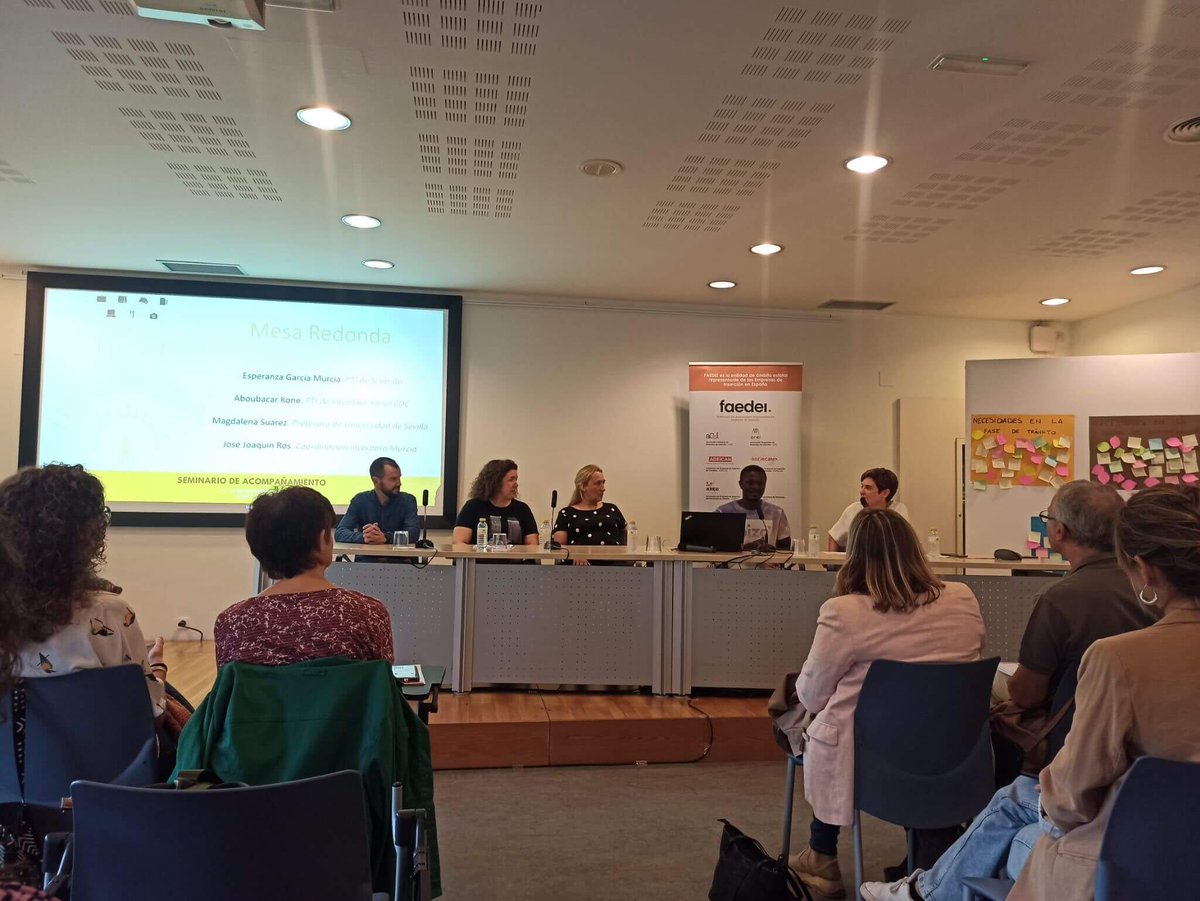 crysalia_es's tweet photo. Esta semana hemos acogido en Murcia el XI Seminario de Acompañamiento a la Inserción, que tenía como lema “Tránsito al Empleo Ordinario”, y estaba promovido por @faedei.
Más información: https://t.co/jplDnfvDrb https://t.co/c1rm7yKAka