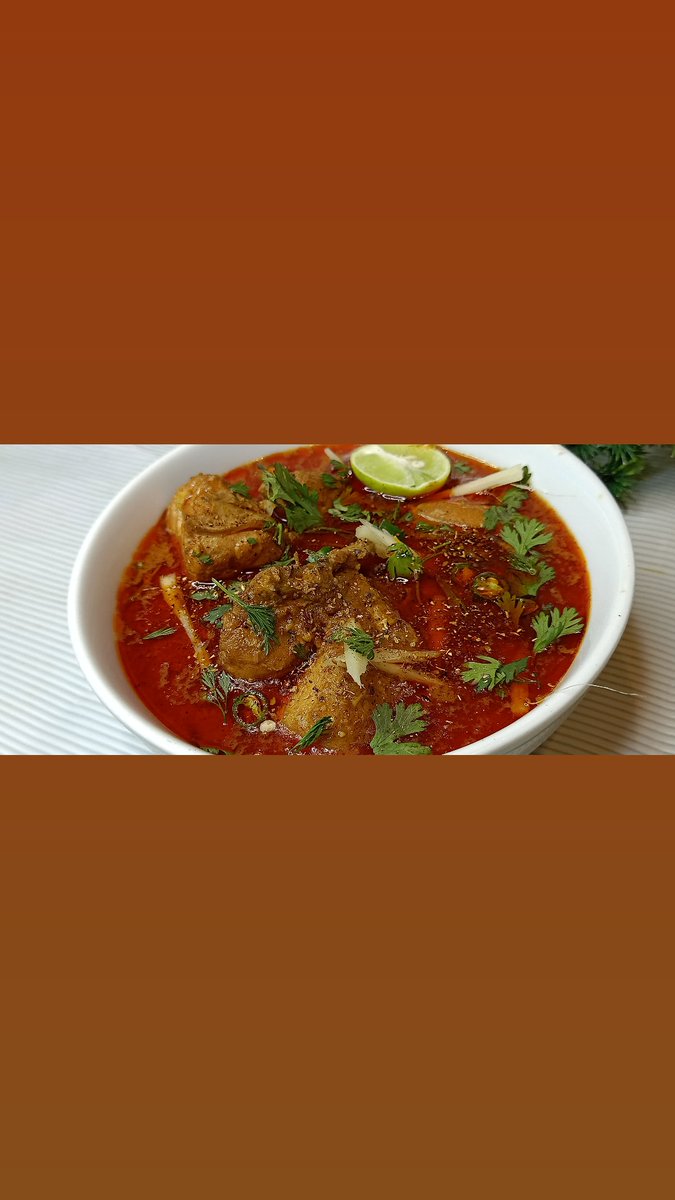 DesiCookingwit1's tweet photo. Desi food Chicken Nihari #MidnightsTaylorSwift #TSmidnightTS #TSmidnighTS #Ukraine #foodi #foodblogger https://t.co/17QafCS2Ai