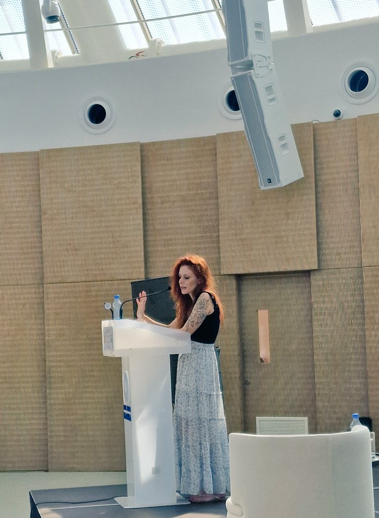 KafrinNicolaou's tweet photo. Natalie Alkiviadou @Justitiaorg at #AIPCE meeting on journalism and hate-speech management and the need to protect free speech. In a digital age, protecting both free speech and democracy, as well vulnerable communities, is essential. @DeontologiaCy @MediaInstituteU https://t.co/hjy9MkiiFh