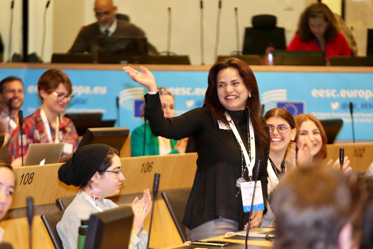 Congratulations to the winners of the Forum Bureau elections <a href="/nooranila/">anila noor</a> &amp; <a href="/OsmanRudi/">Rudi Osman</a>🎇

Please continue using our platform to enable and grow #EUCivilSociety, for inclusive #MigrantIntegration and #YouthInclusion.