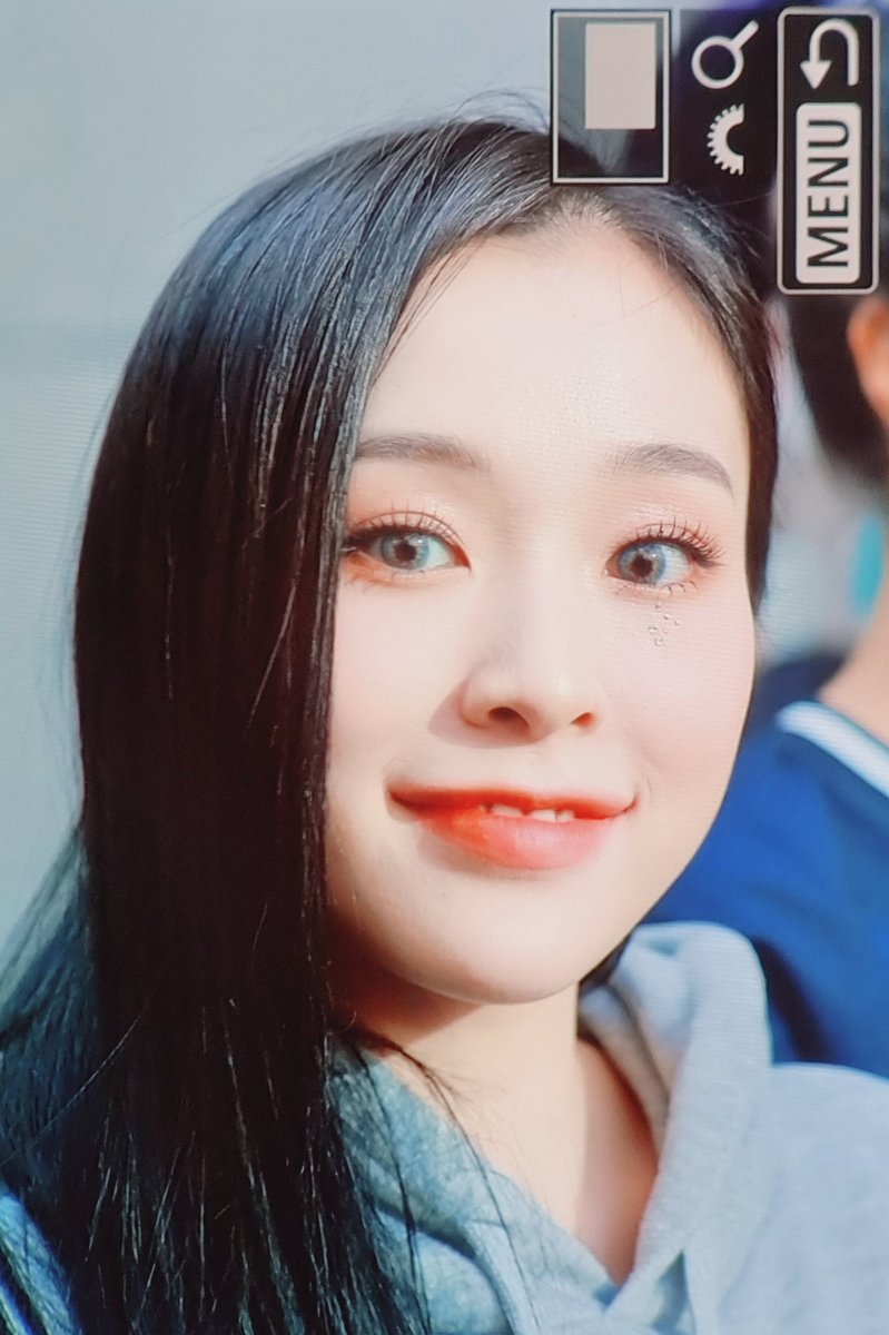 dawn4u_'s tweet photo. 221021 미팬

#드림캐쳐 #DREAMCATCHER
#가현 #이가현 #GAHYEON https://t.co/TewSp2MiRS
