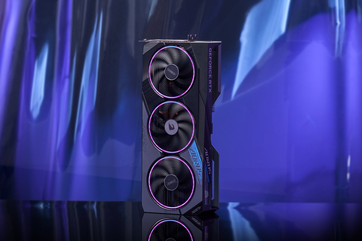 AORUS_France's tweet photo. A ______ RT @AORUS_France m'offre une RTX 4090 MASTER ! https://t.co/C2nq6tLC8P