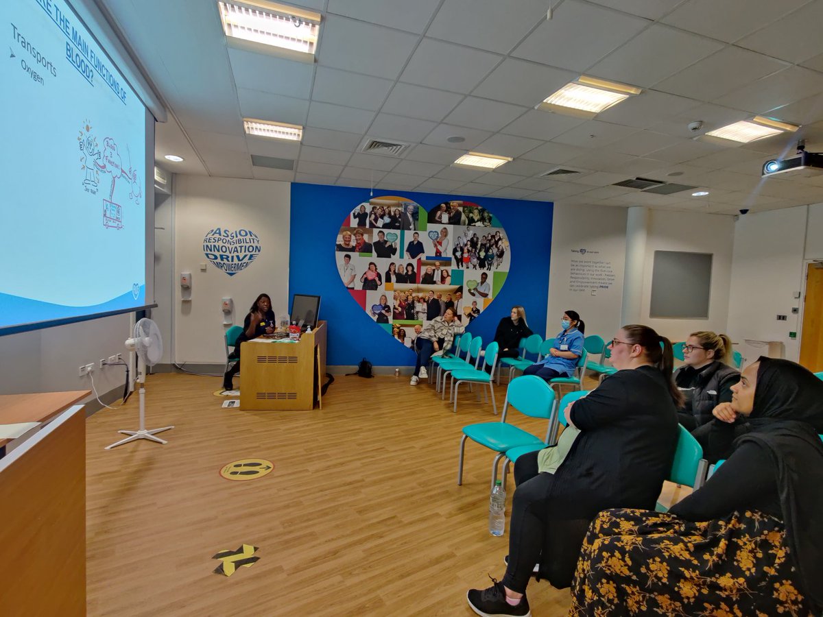 CED_BHRUT's tweet photo. @Debbie1Omo  #SickleCell Thank you for teaching on our CED KIT Day! #PainManagement! @BHRUT_RedCell @BHRUT_NHS @MelissaTownson1 @AngloGerian https://t.co/18NL2cZn70