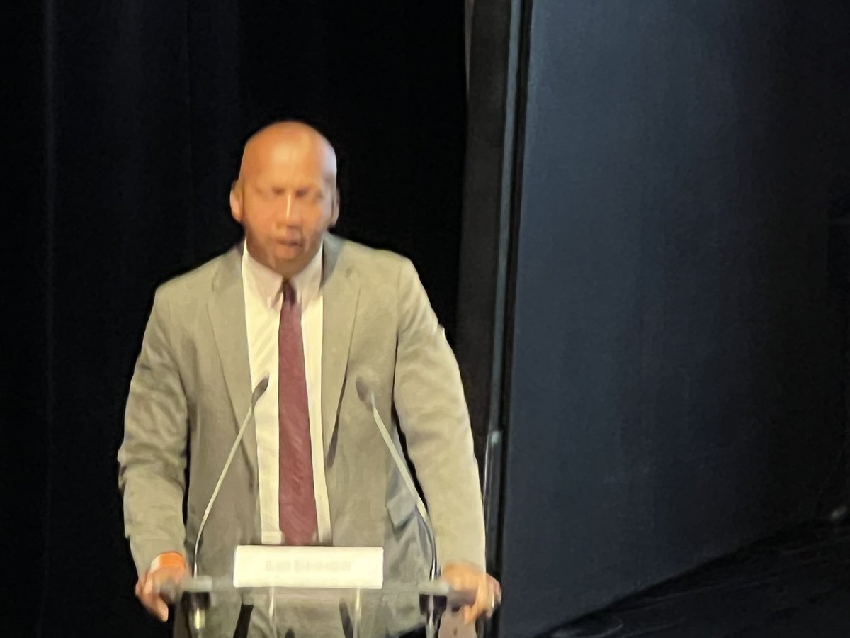 Edward Tepporn tweet media