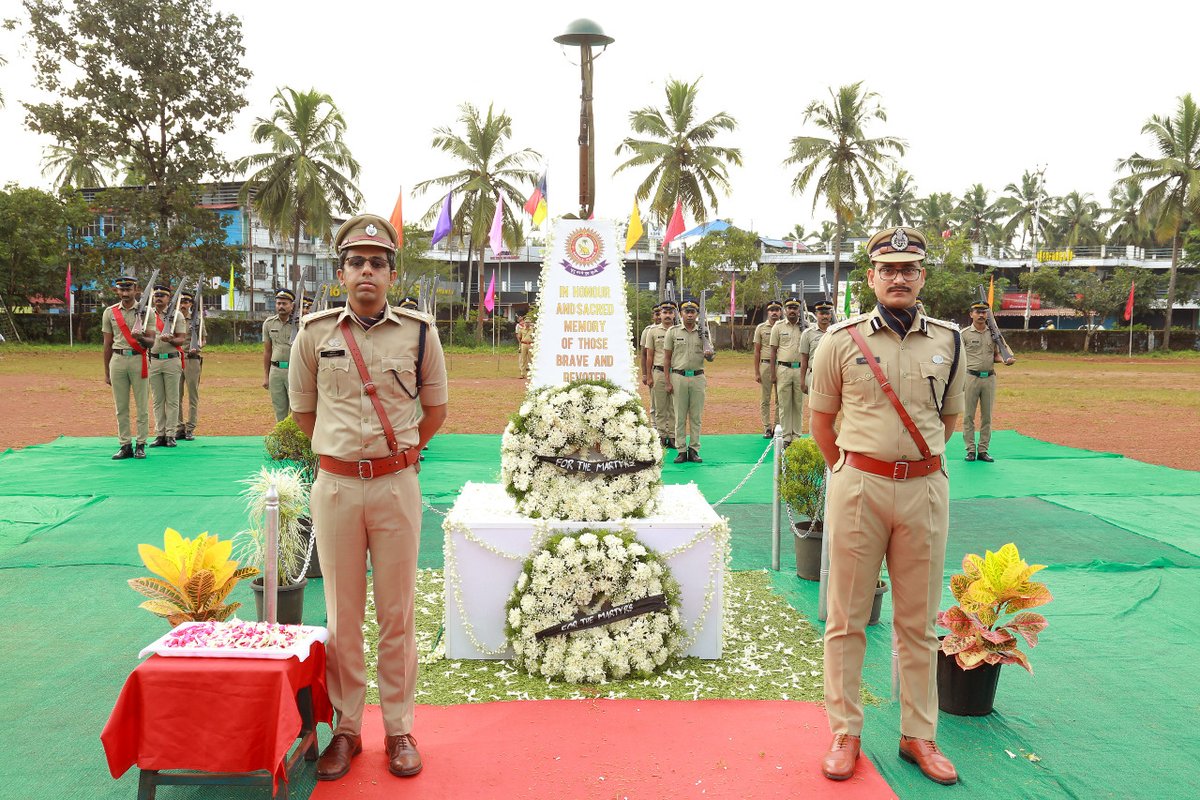 tsrcitypolice's tweet photo. October 21. Police Commemoration Day. We salute the brave hearts who sacrificed their lives in the line of duty. https://t.co/6BO4M0k8dB