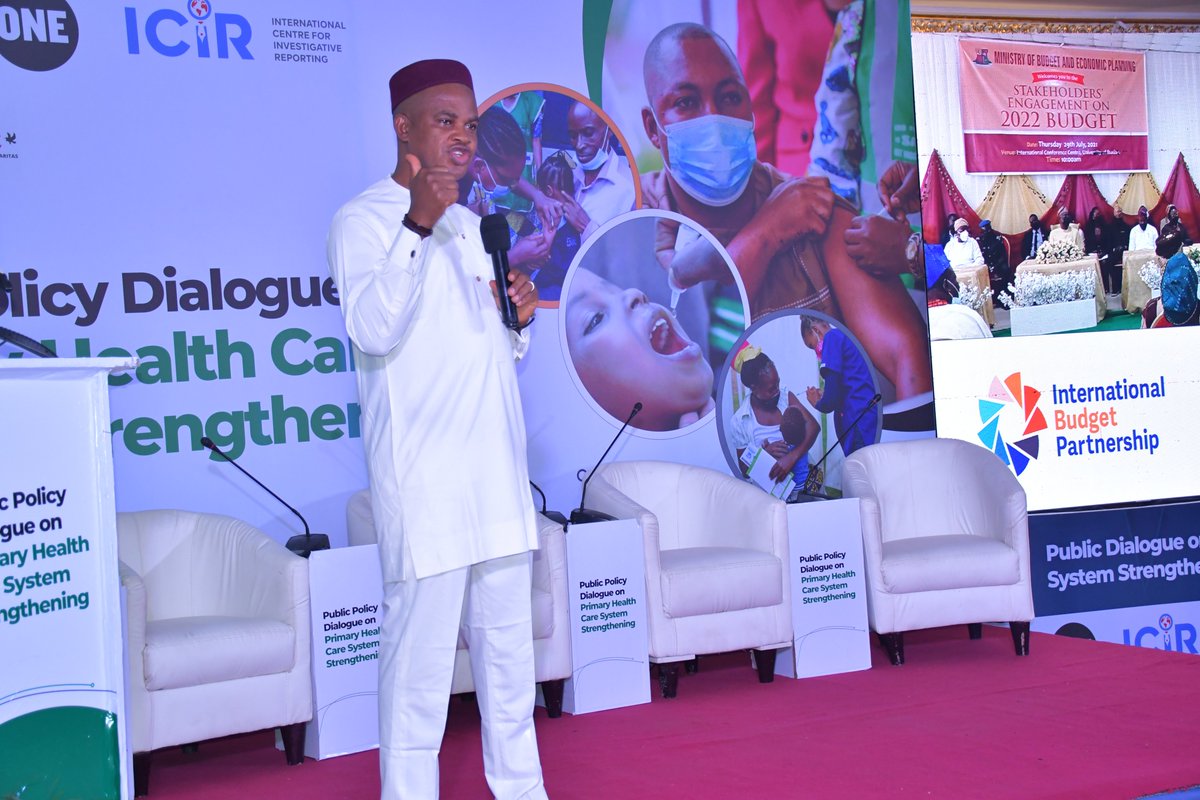 fixmyphc's tweet photo. The Country manager of International Budget Patnership (@OpenBudgets)  – Mr Austin Ndiokwelu gave and introductory remark and highlighted the work done so far on strengthening primary health care as well as the the gaps and what needs to be improved on.

#BHCPF #FIXMYPHC https://t.co/esle9kFaWN
