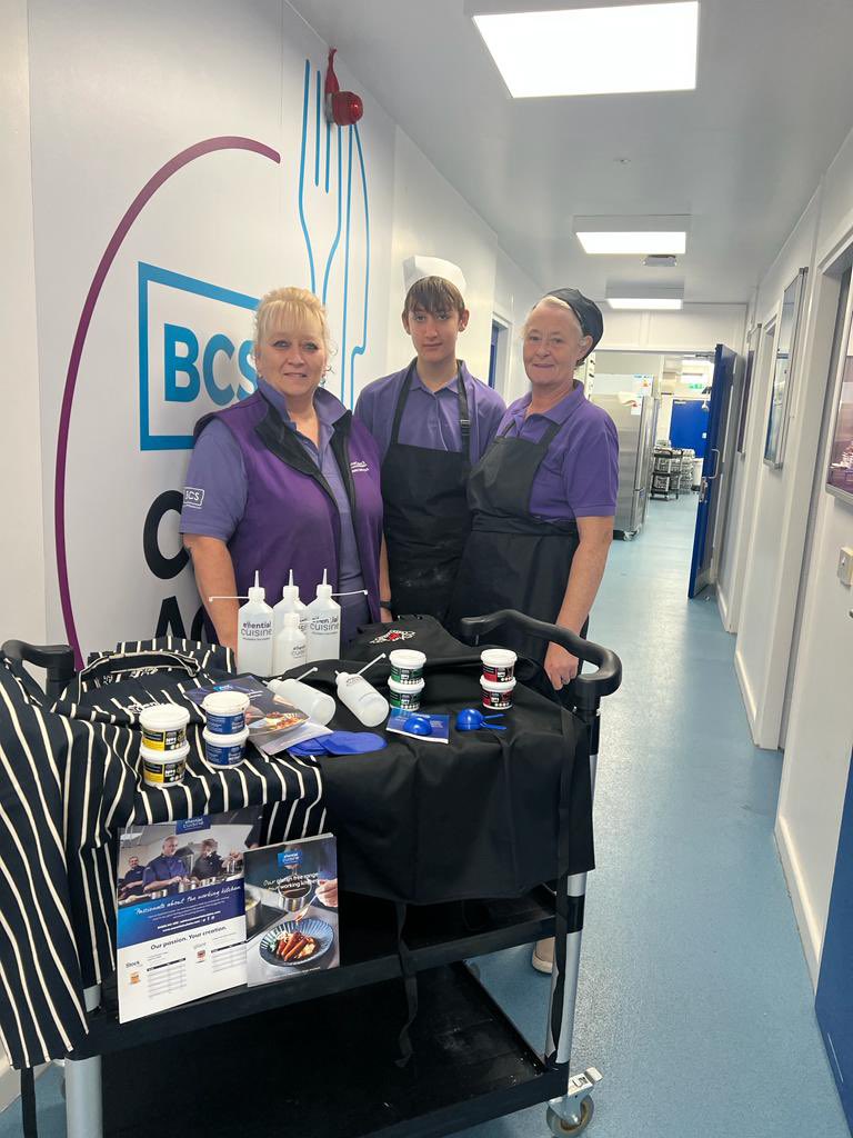 Few items donated from @essentialcuisin to help with BlackpoolChefsAcademy. Tina &amp;maureen hard at work <a href="/DerekWrightNW/">Derek Wright</a> <a href="/BpoolCouncil/">Blackpool Council</a>