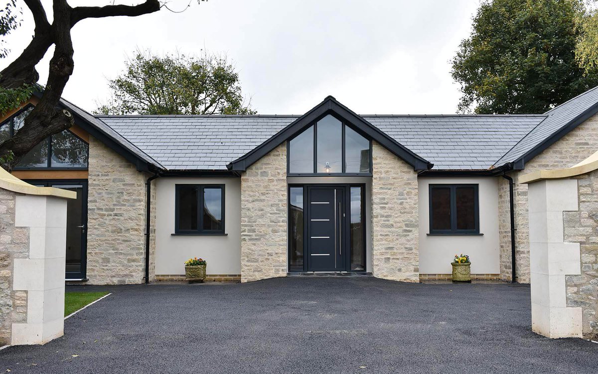 NuevoHome's tweet photo. Grand residential entrance doors are a must for luxury homes on a mission to unite fantastic vistas with relentless security features - combining precision engineered aluminium, swathes of energy-efficient glass, and the latest locking technology. https://t.co/8GD8Icuk4H https://t.co/2sifjmA7yB