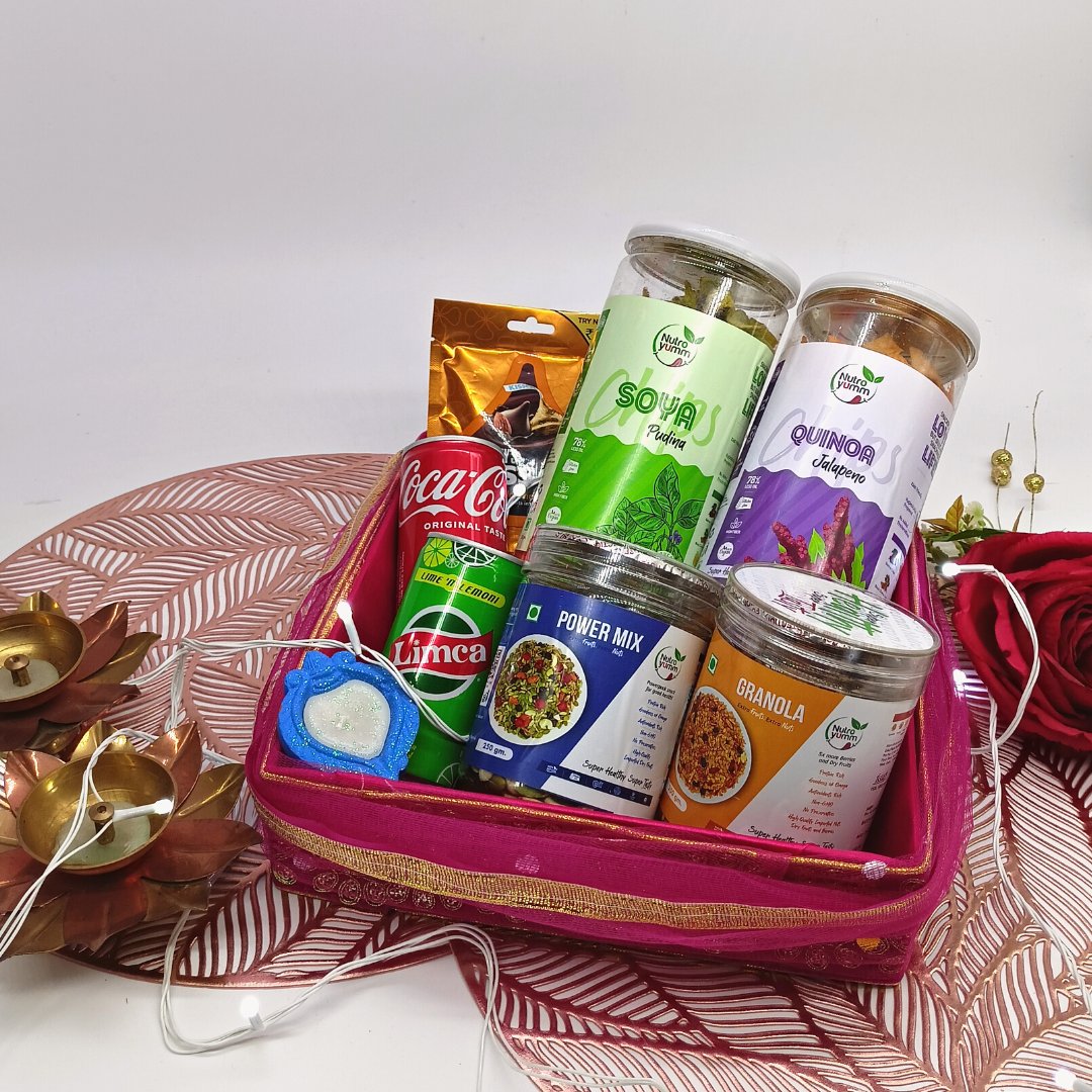 nutroyumm's tweet photo. Celebrations are incomplete without gifting hampers ๐ชโจ
DM to order from some amazing options!
.
.
.
.
#nutroyumm #festivegifts #diwalibasket #diwalibaskets #baskethampers #diwalihampers #diwali #diwaligifts #diwaligifting #luxurydiwaligifting #luxuryhampers #festivegifts https://t.co/ziJytqAESF