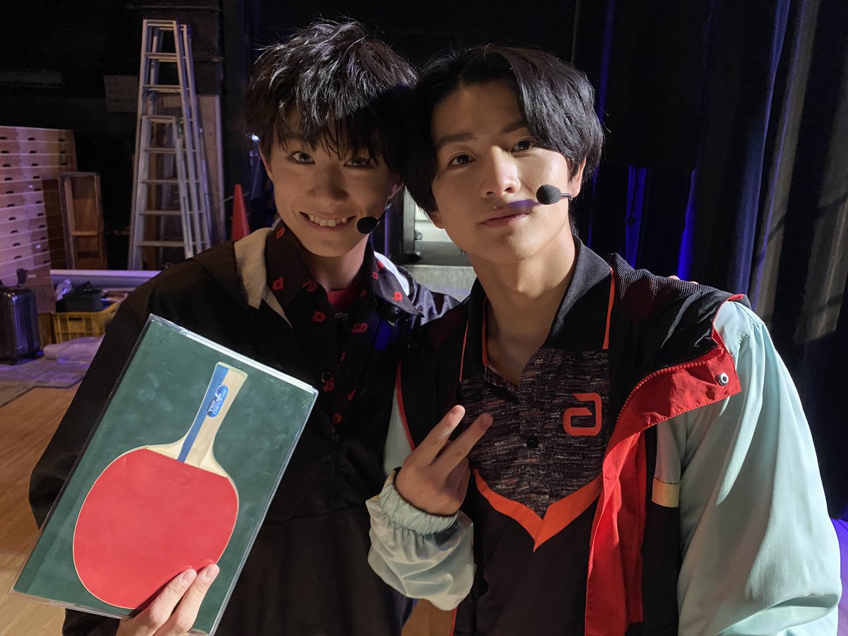 fakemotion_pj's tweet photo. #FAKEMOTION 2022 SMR LIVE SHOW

／
🏓アーカイブ配���中🏓
✨アフタートーク付き✨
＼

#梵天丸高校
新メンバーツーショット🫶

✅3公演📖朗読劇の変化もCheck‼️

チケット🎫
10/25（火）22:00まで
https://t.co/9ieMefGLYb

#フェクモ
#フェクライ 
#SUPERDRAGON 
#原因は自分にある
#EBiDANNEXT https://t.co/lSW7jYQLDL