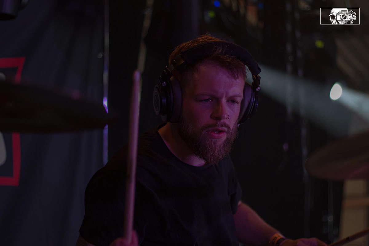 TWS_Visuals's tweet photo. Throwback to @UKTechFest in July when I shot for Ballius.

📸- Canon 700D: 18-55mm
@CanonUKandIE @Lightroom #gigphotography #MetalFest https://t.co/RWmffY80Kb