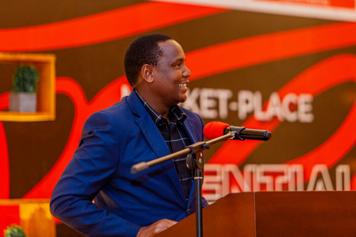 SparkSahara's tweet photo. The COO of @VenturesSahara, Mr. Musa Kamata @musakamata, opened today's #localmarketplace. Part of the #SaharaSparks platform objective is to provide an opportunity to match-make startups with Investors.
#PotentialUnleashed22 #PotentialUnleashedTZ https://t.co/50rH5ZcuHH