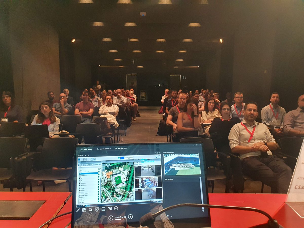 In Bilbao, talking about the great experience of organising the Pilsen pilot of <a href="/s4allcities/">S4AllCities_H2020</a> together with the perfect <a href="/sitmp_cz/">sitmp_cz</a> team! See the video, it says it all youtu.be/cPV643Cn764