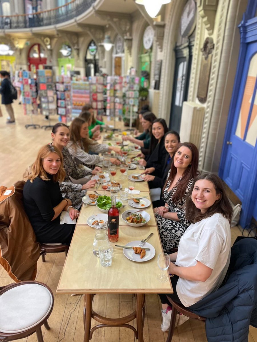 Food tour networking! A great afternoon taking a lovely group of women on a tour yesterday, for a networking event with @ClarionLaw. Food tours are great for networking, reward days, team building, entertaining clients etc! @owtleeds was the favourite stop this time 🍟