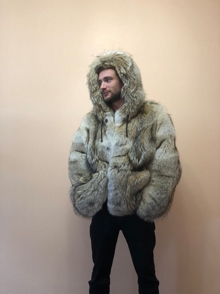KozichVla's tweet photo. #meninfur #furformen my passion https://t.co/T6Edl9SV1R