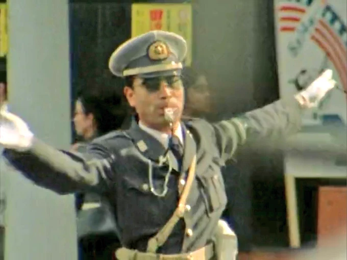 昭和の交通警察官は怖い() 