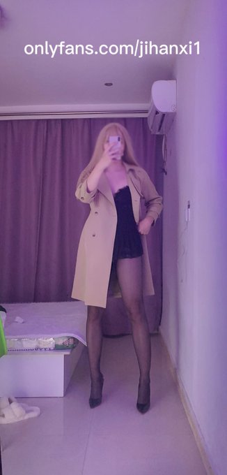 反差&amp;大长腿&amp;蘑菇头 #transgender #trans #mtf  #crossdresser #transwoman https://t.co/HUURdTlRoV<a href="/tag/transgender"class="tags">#transgender</a><a href="/tag/trans"class="tags">#trans</a><a href="/tag/mtf"class="tags">#mtf</a><a href="/tag/crossdresser"class="tags">#crossdresser</a><a href="/tag/transwoman"class="tags"><span>#transwoman</span></a>