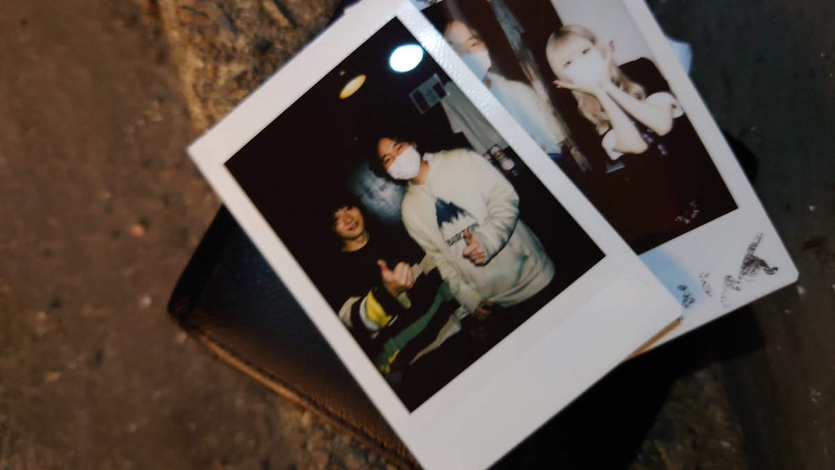 Mo_Jarinco's tweet photo. 2ヶ月ぶりくらいにライブハウスきて、最高音楽浴びたら全部お得になった。 https://t.co/FYJ7WMnd2p