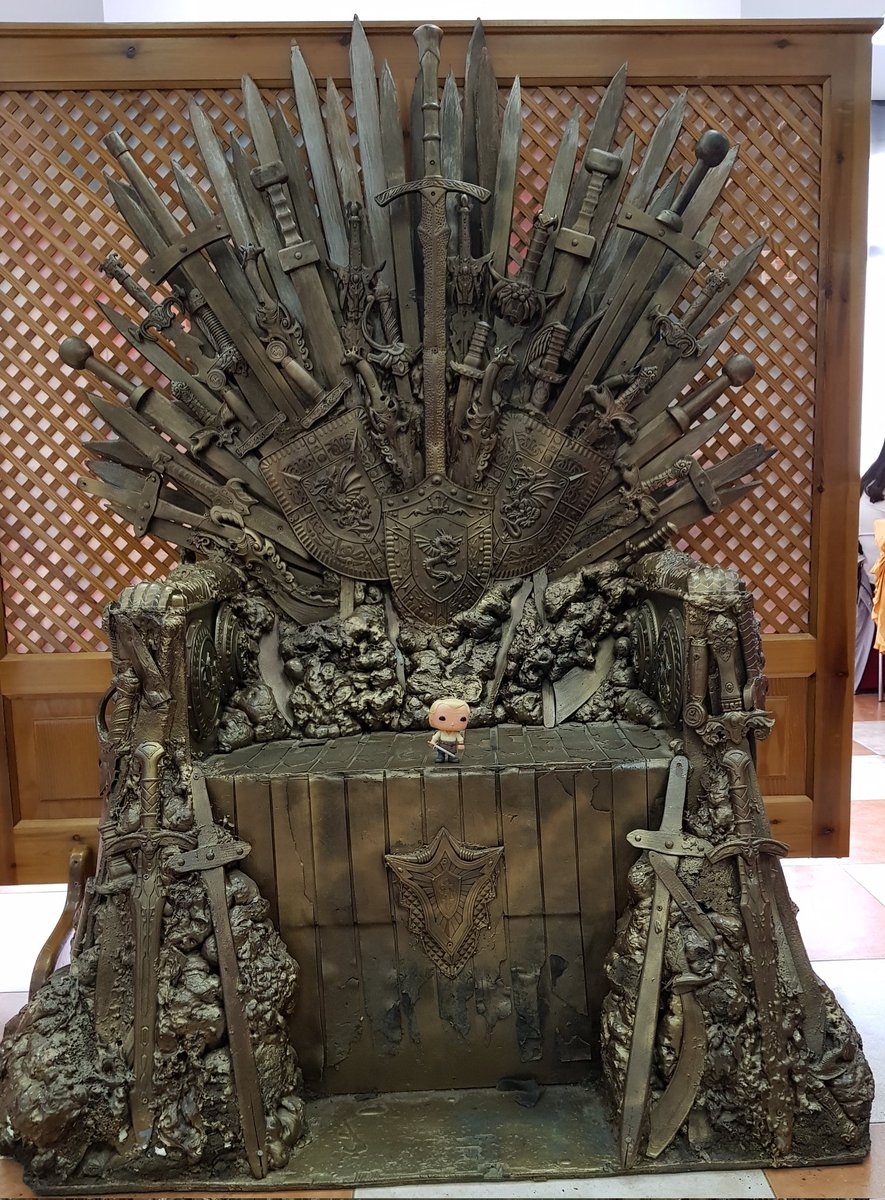 Ser Jorah Ahai tweet media